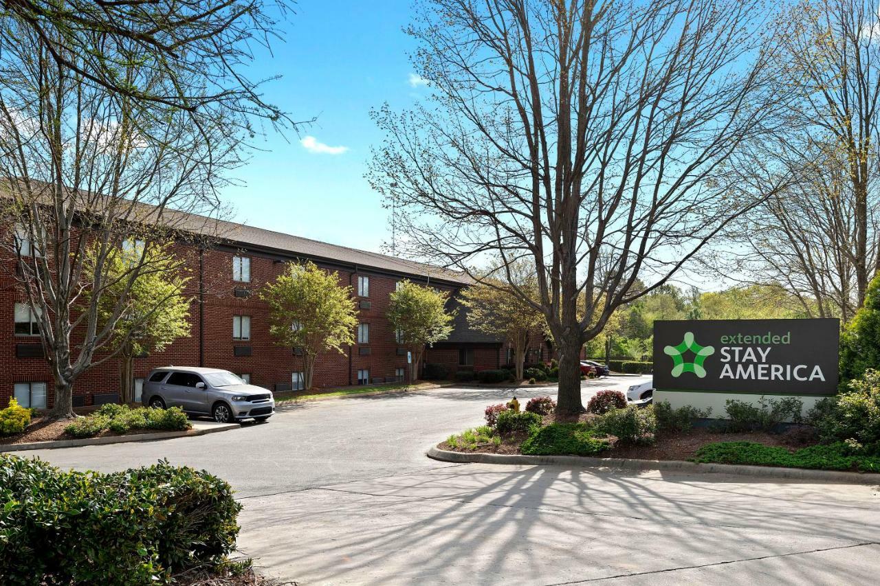 Extended Stay America Select Suites - Charlotte - University Place - E Mccullough Dr Экстерьер фото